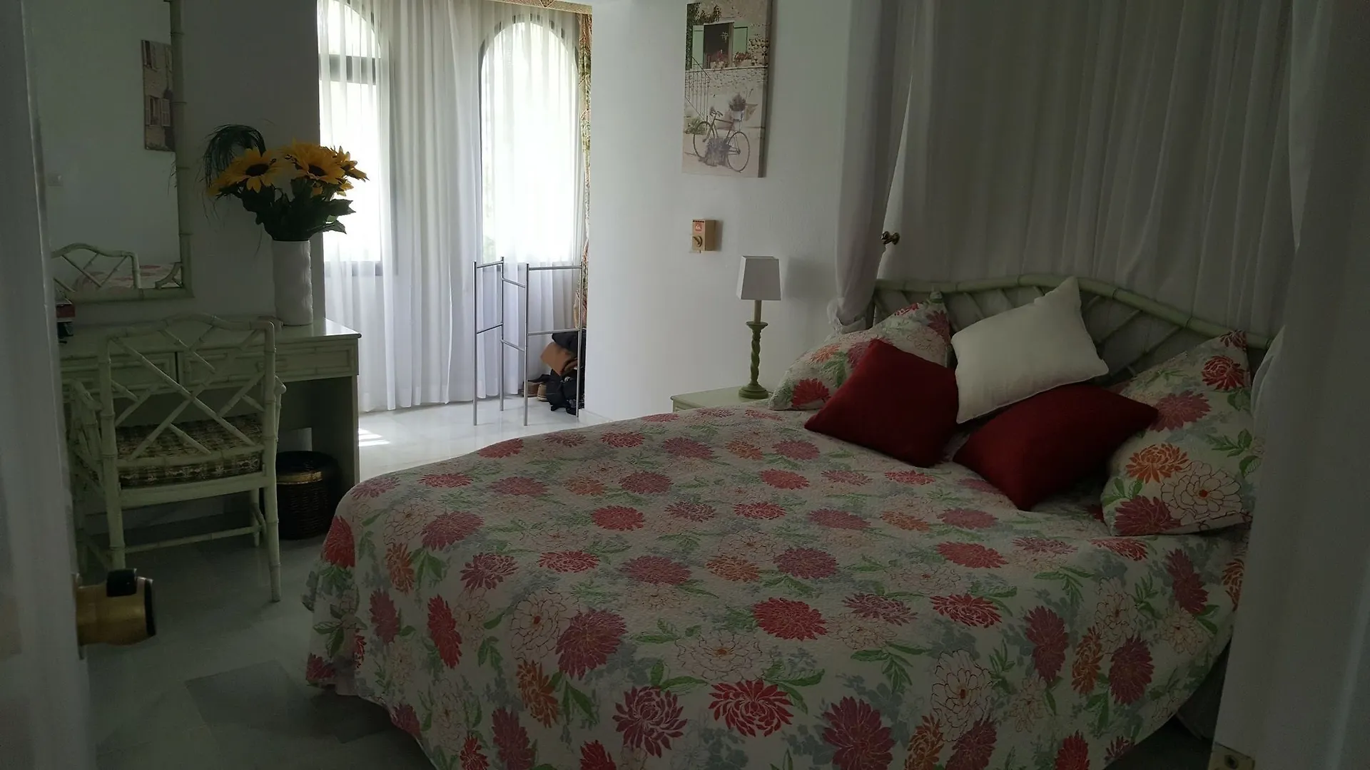 Villa Mango With Mountains And Sea Views 马尔韦利亚